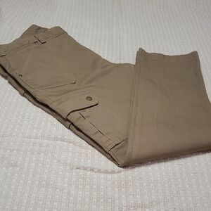 Duluth Trading Co Women's Tan Cargo Jeans